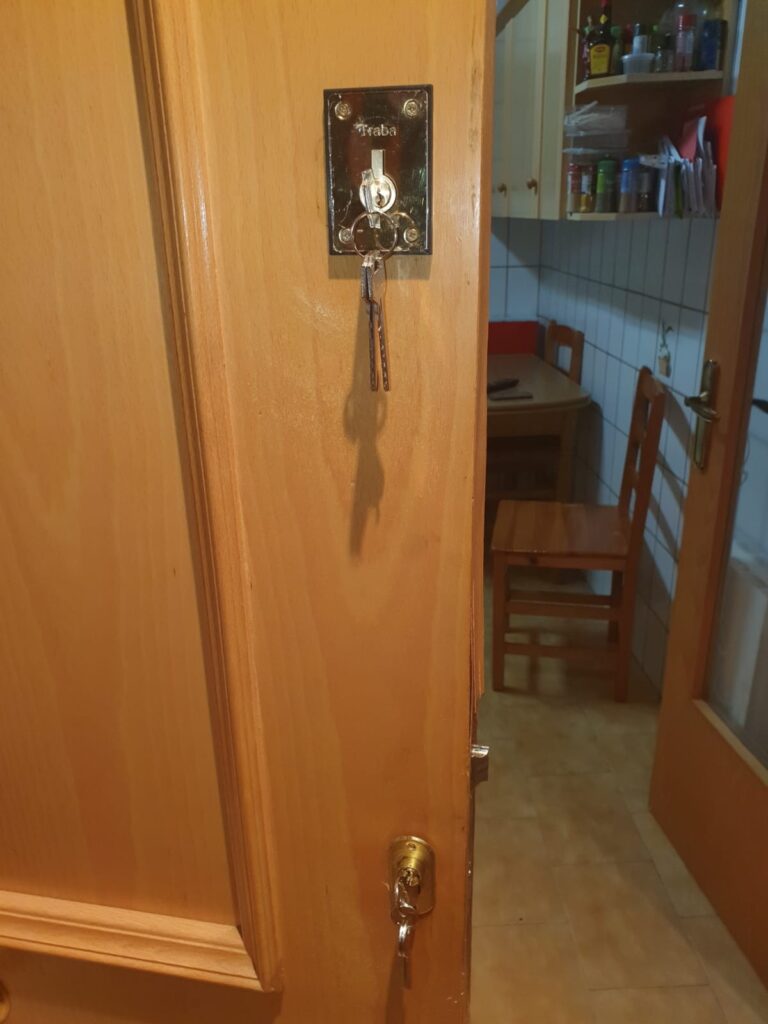 Apertura de puertas Esperanza