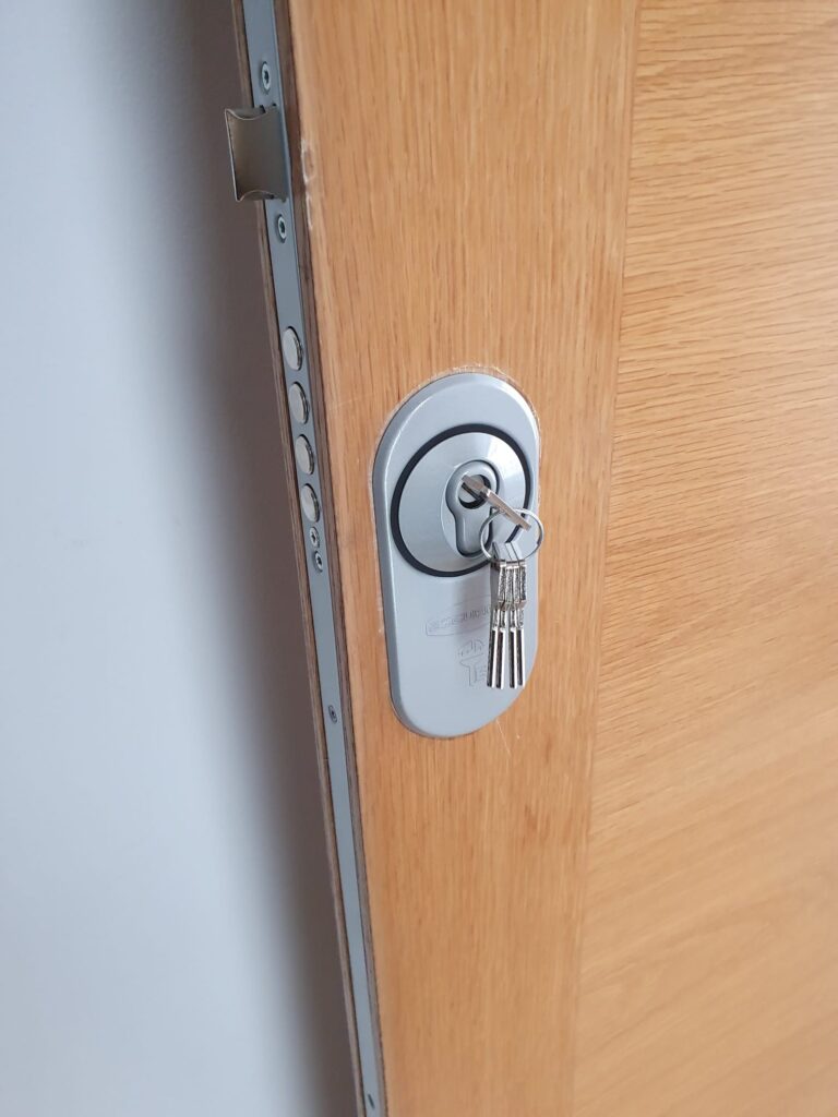 Apertura de puertas Godelleta