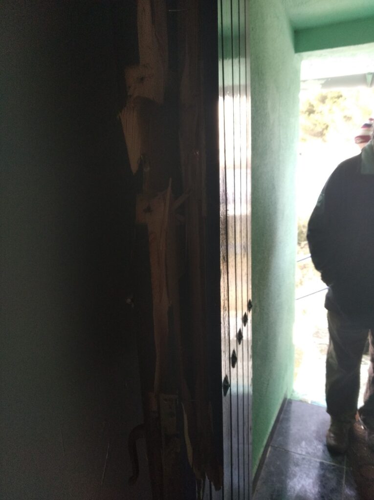 Apertura de puertas La Creu del Grau