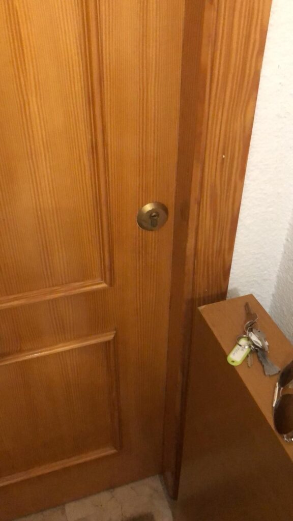 Apertura de puertas La Petxina