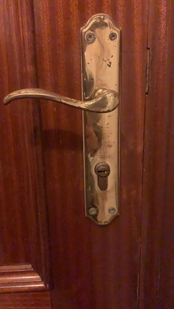 Apertura de puertas La Torre