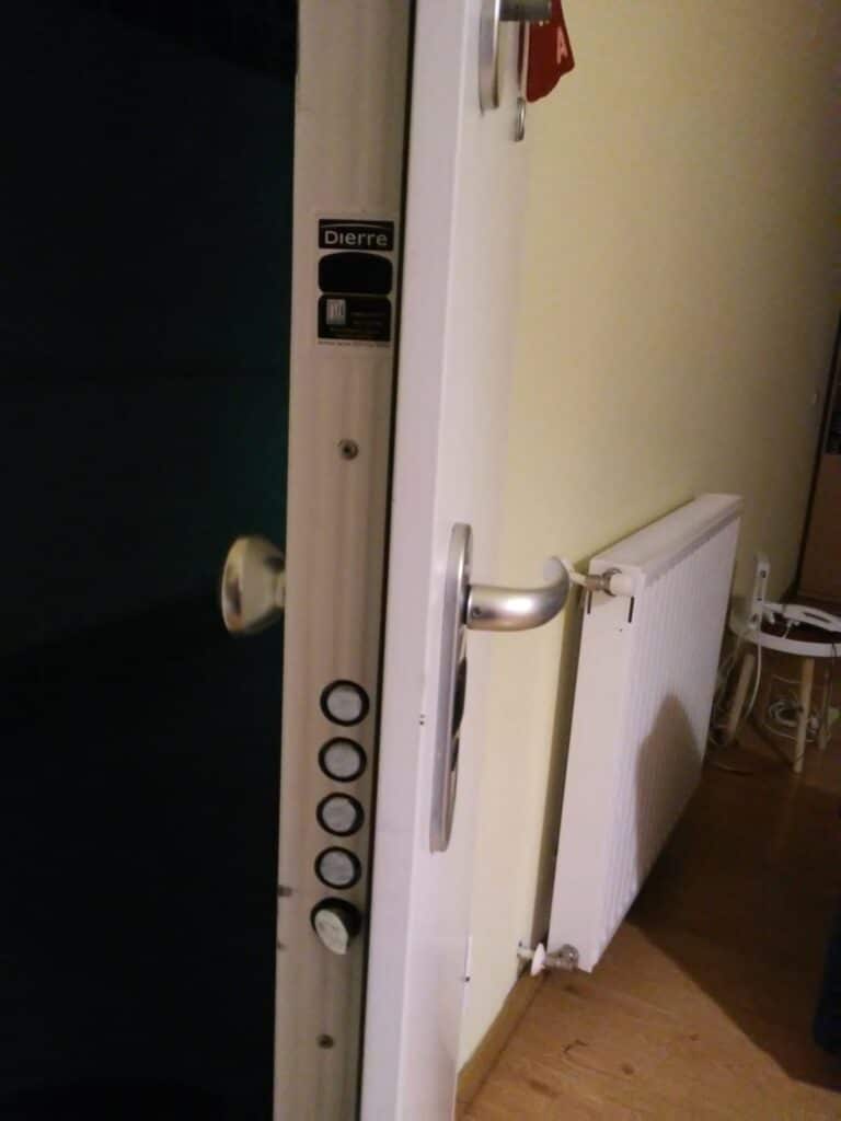 Apertura de puertas Pedralba