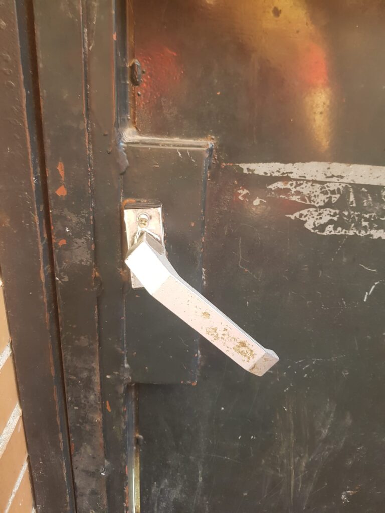 Apertura de puertas Sot de Ferrer