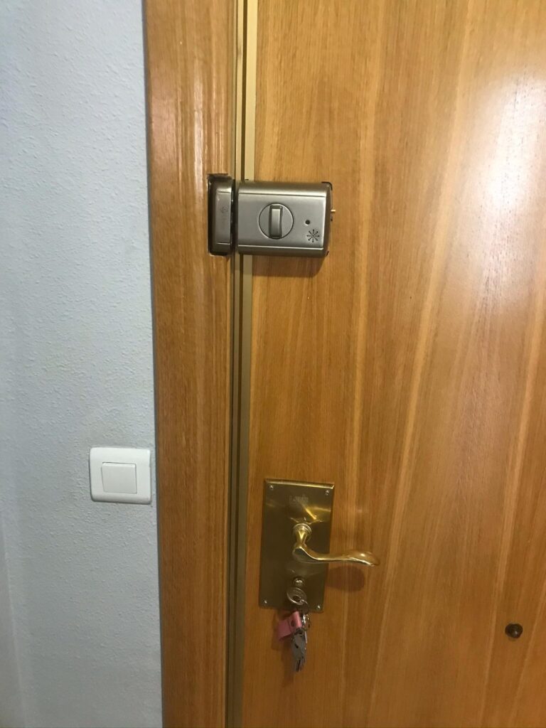 Apertura de puertas Valterna