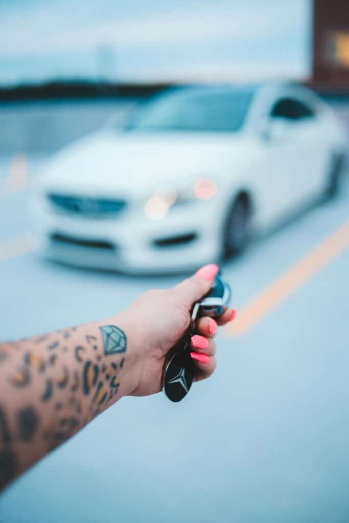 Apertura de vehiculos En Corts