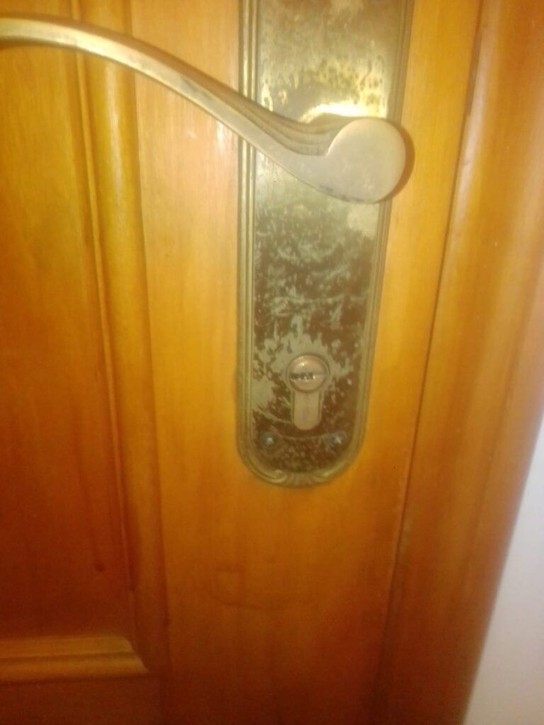 Cambio de cerraduras En Corts