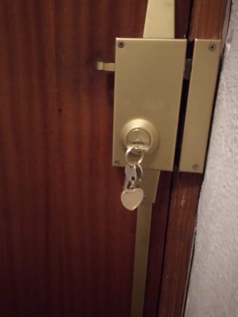 Cambio de cerraduras L'Amistat